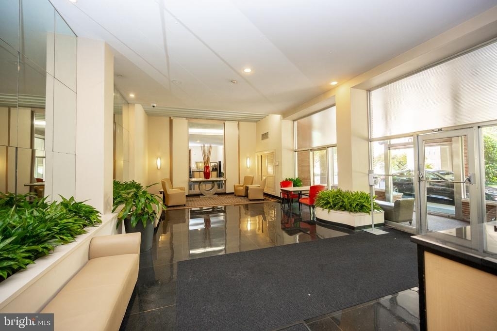 2500 Q Street Nw - Photo 4