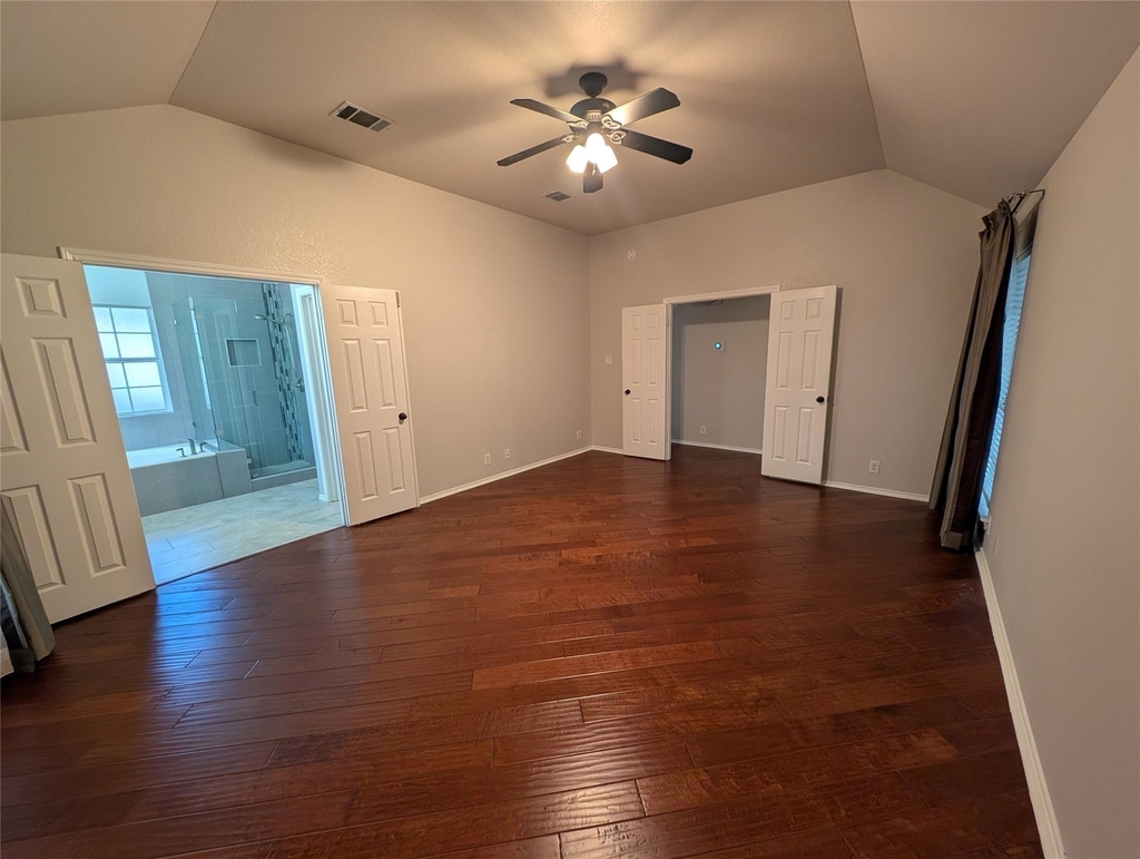 1325 Roadrunner Dr - Photo 10