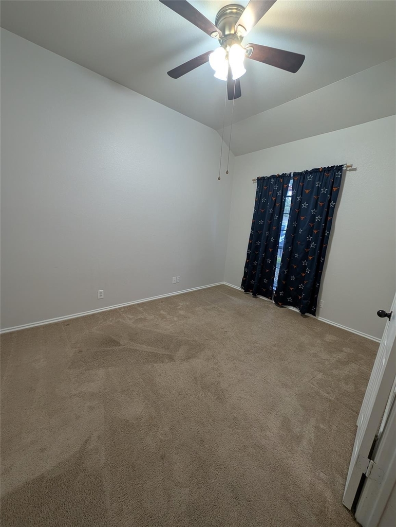 1325 Roadrunner Dr - Photo 25