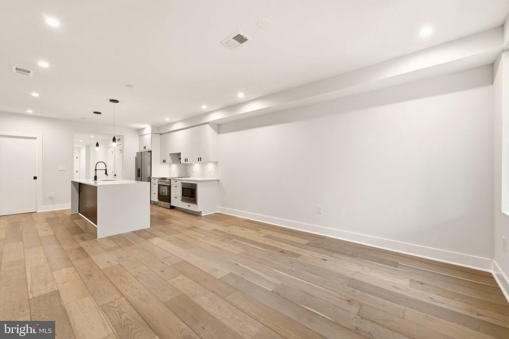 320 Webster Street Nw - Photo 5