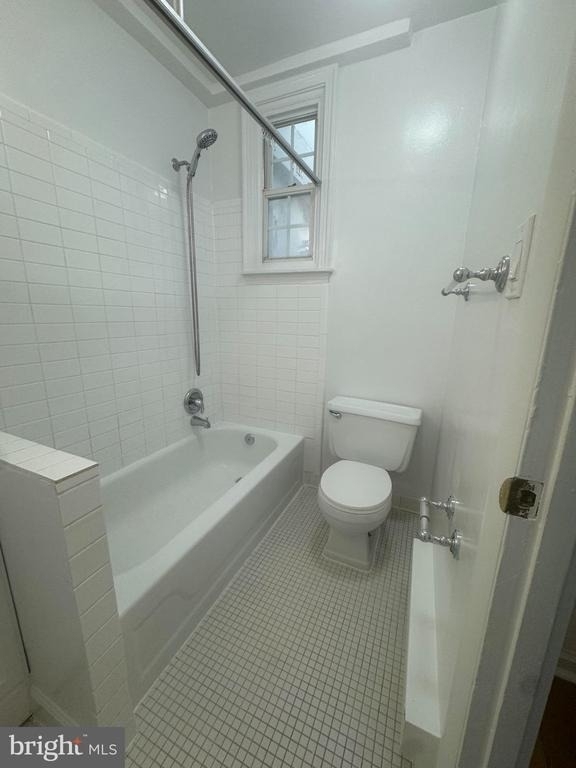 3051 Idaho Avenue Nw - Photo 3