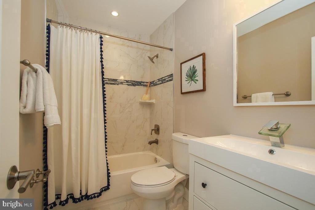 1441 Duncan Street Ne - Photo 8