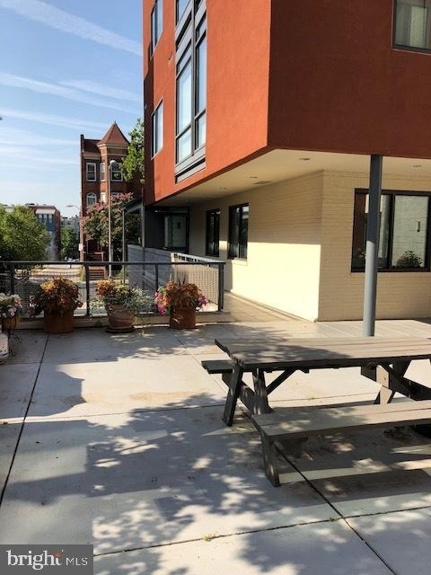 1425 Euclid Street Nw - Photo 2