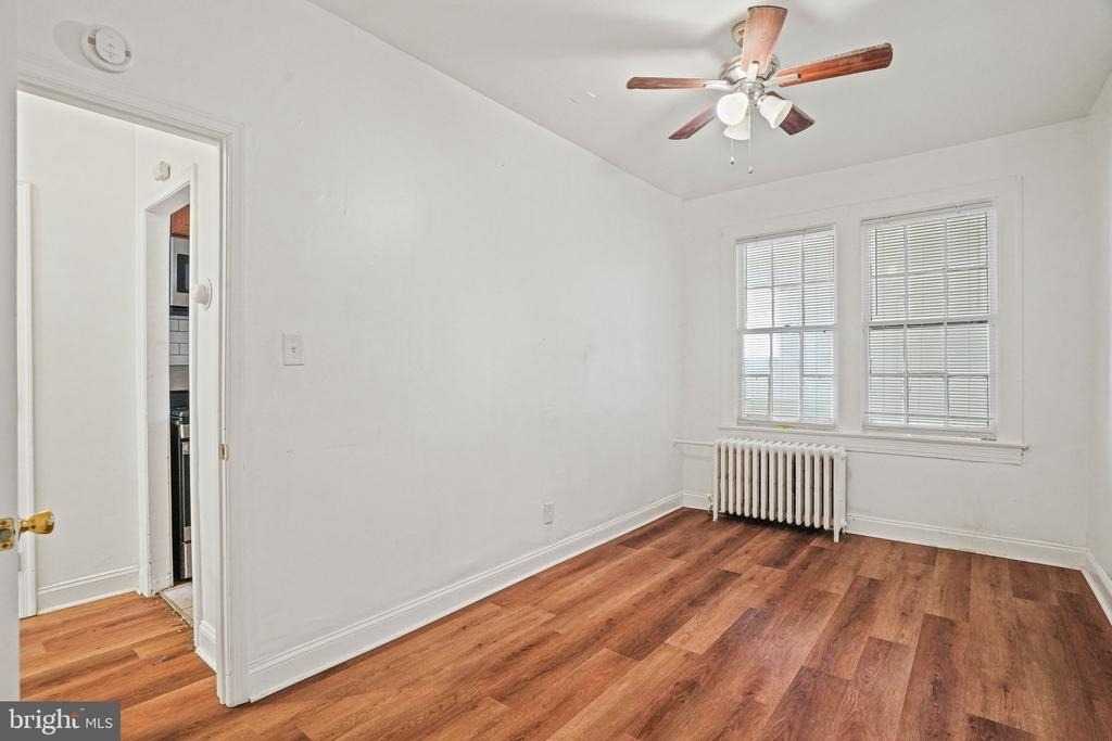 1111 Queen Street Ne - Photo 5