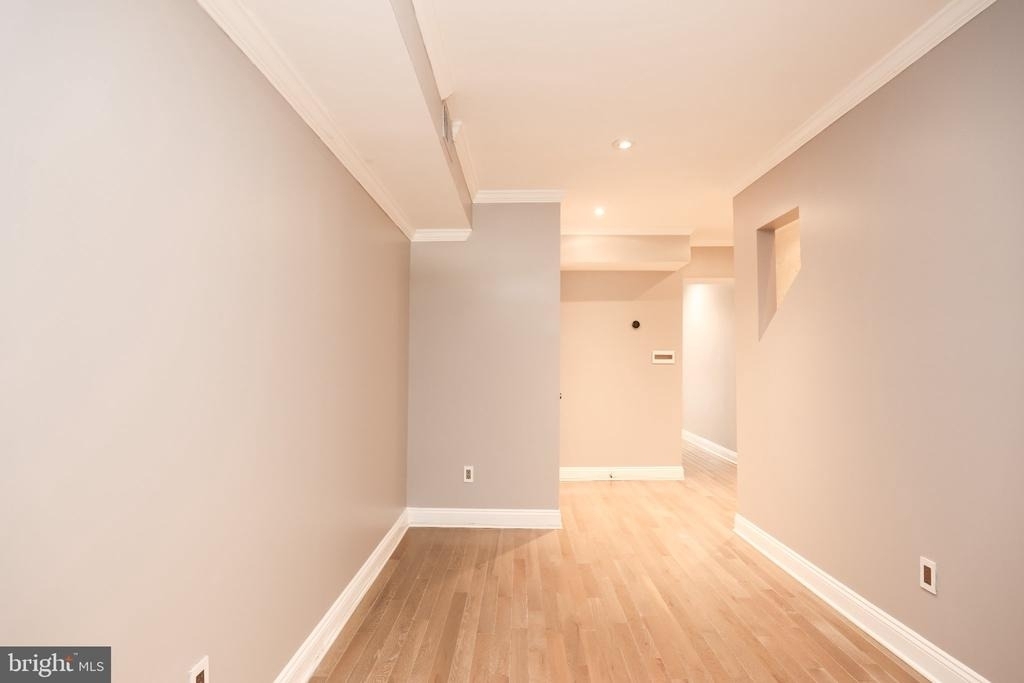 544 Newton Place Nw - Photo 1