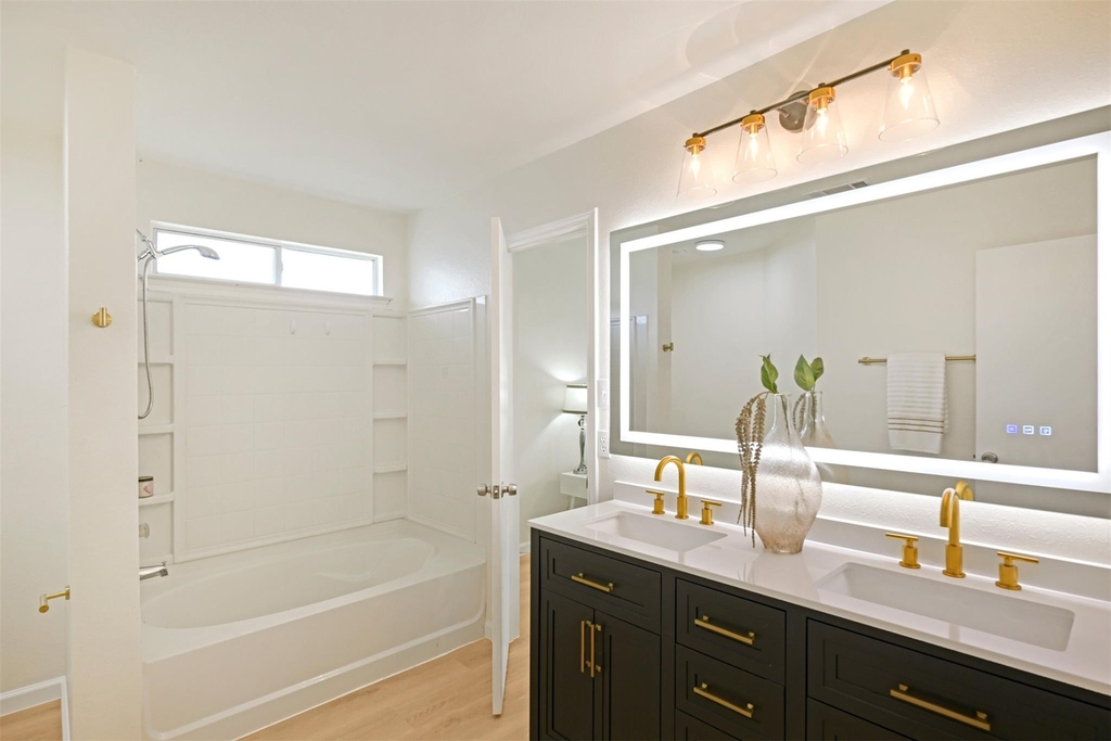 208 Buttercup Way - Photo 5