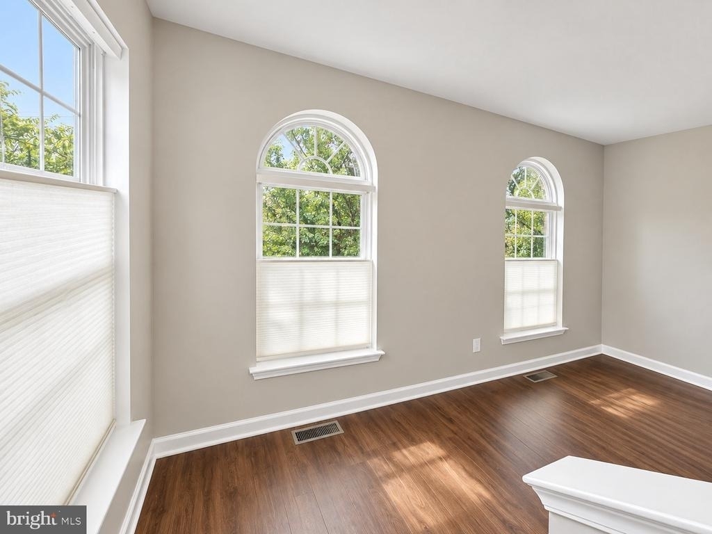 93 Danbury Street Sw - Photo 10
