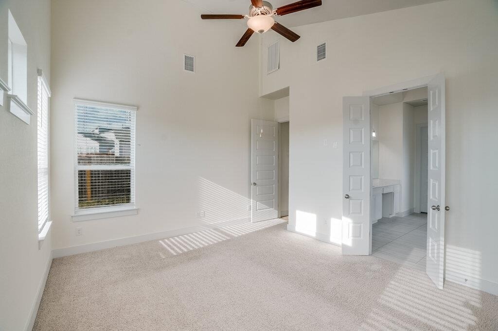 11308 Charger Way - Photo 11