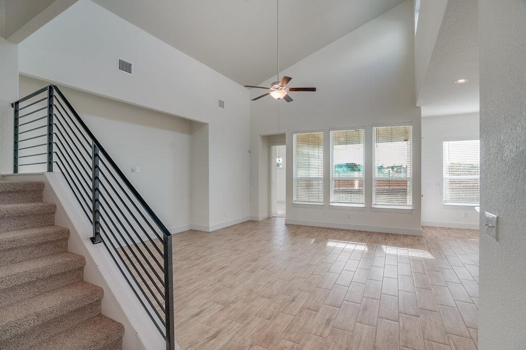 11308 Charger Way - Photo 4