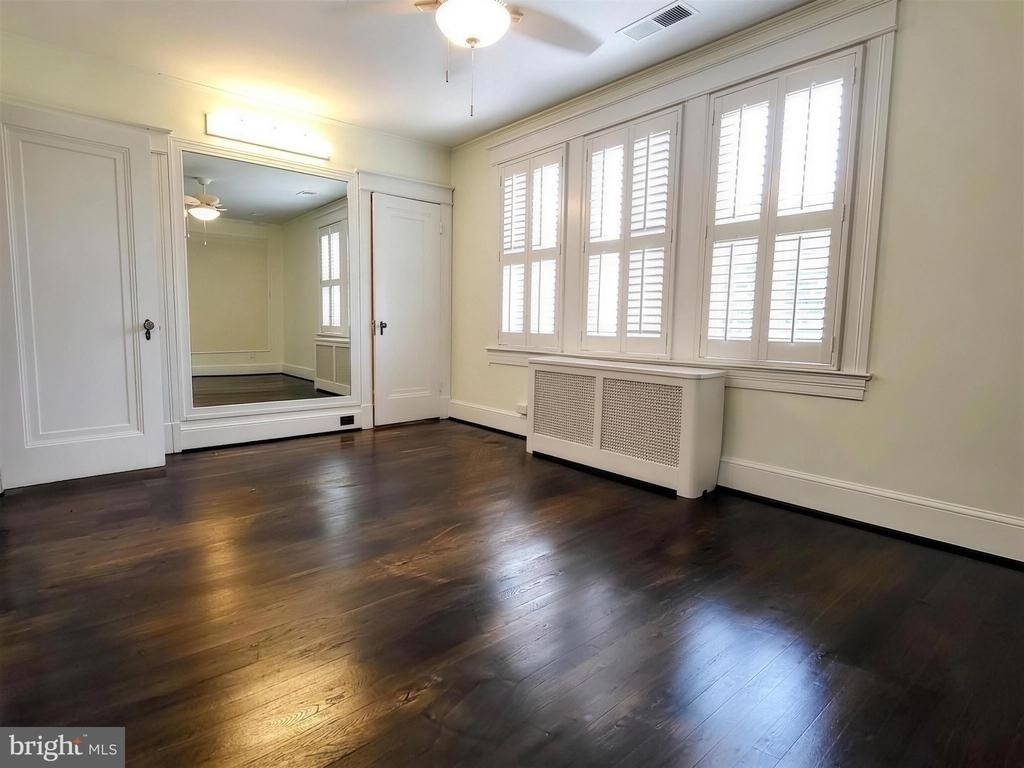 5743 13th Street Nw - Photo 5