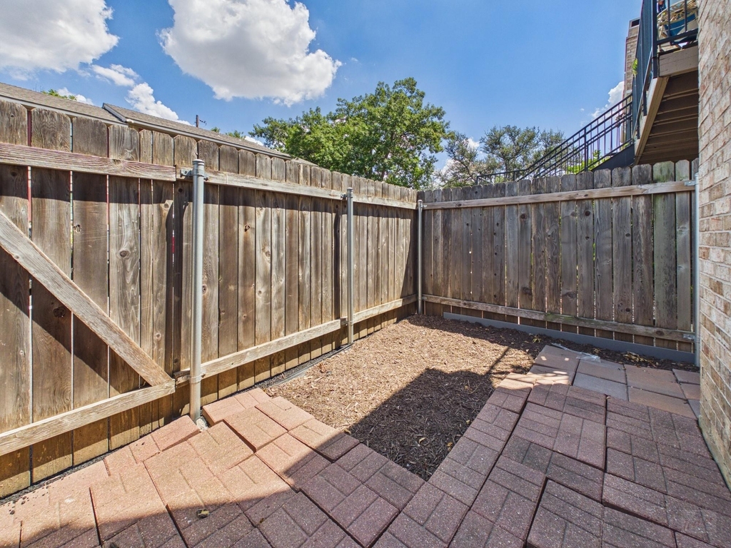 2907 Pearl St - Photo 16