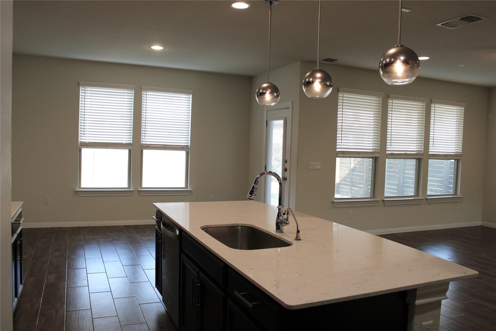 13902 Ilex Dr - Photo 7