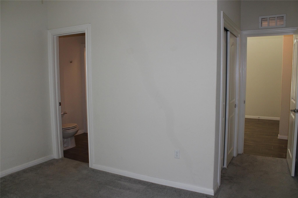 13902 Ilex Dr - Photo 11