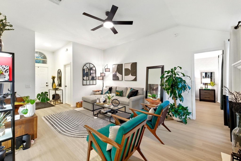 14510 Oliphant St - Photo 3