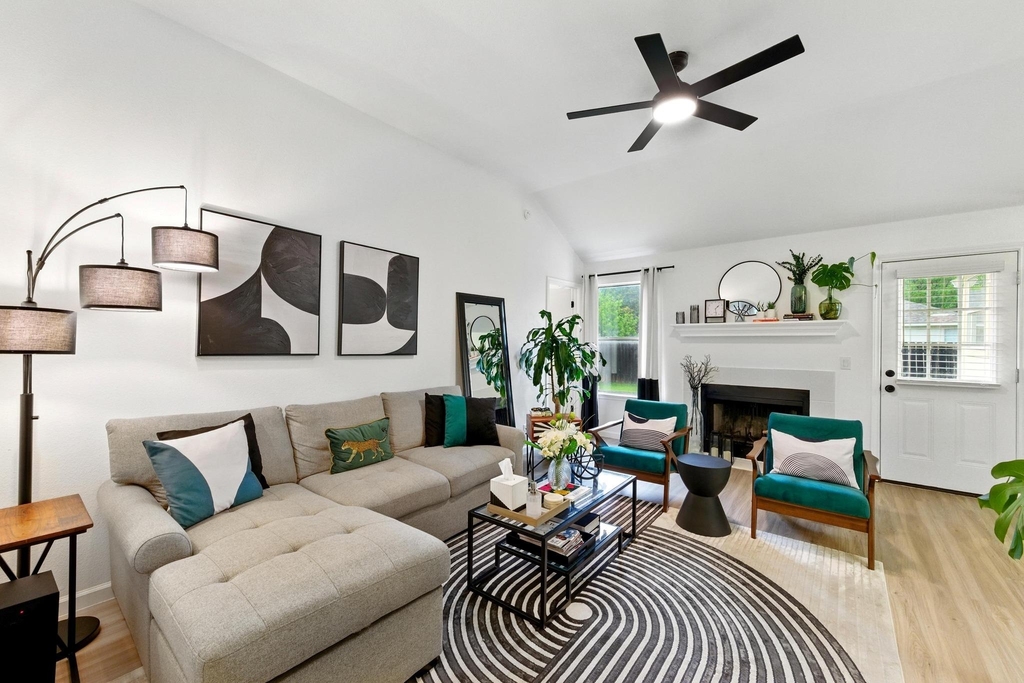 14510 Oliphant St - Photo 5
