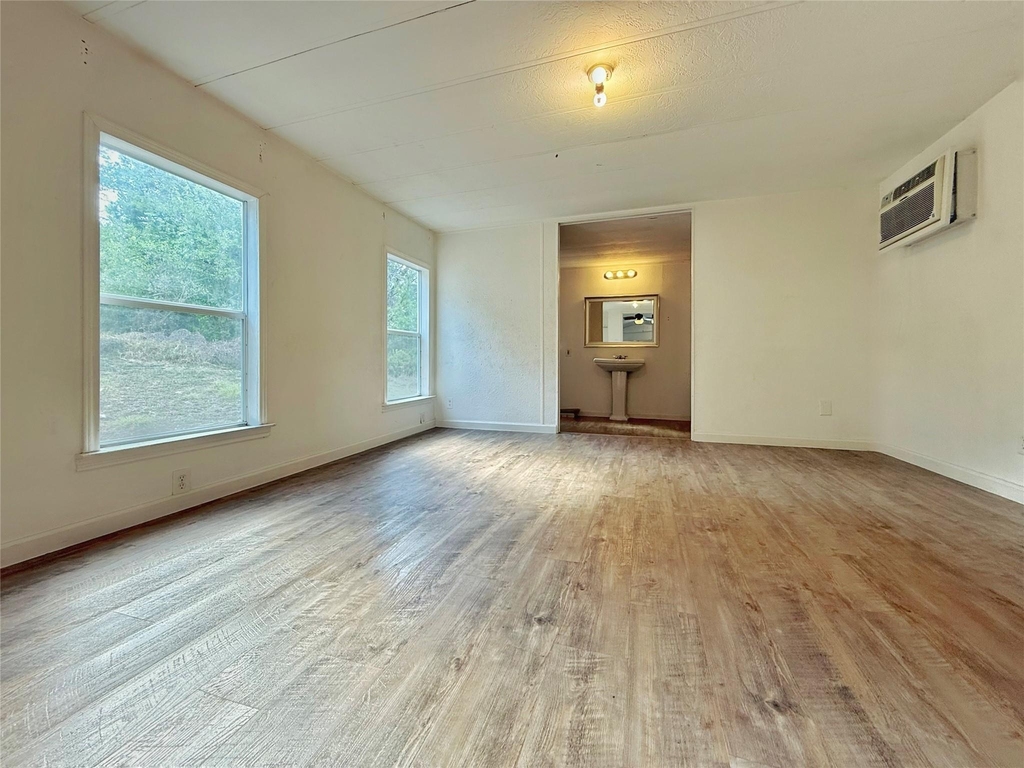 10601 Ridge Rim Dr - Photo 19
