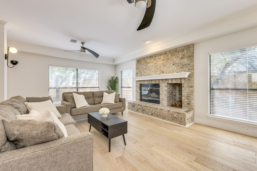 3914 Latimer Dr - Photo 8