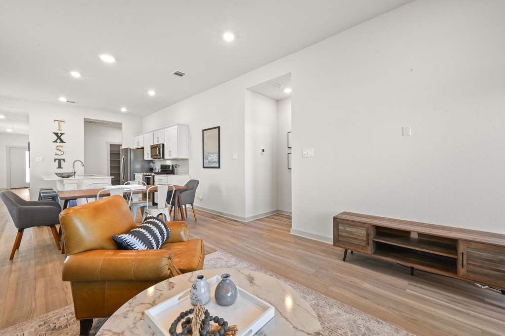 526 Millbrook Blvd - Photo 14