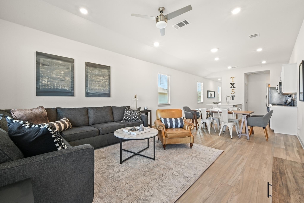 526 Millbrook Blvd - Photo 13