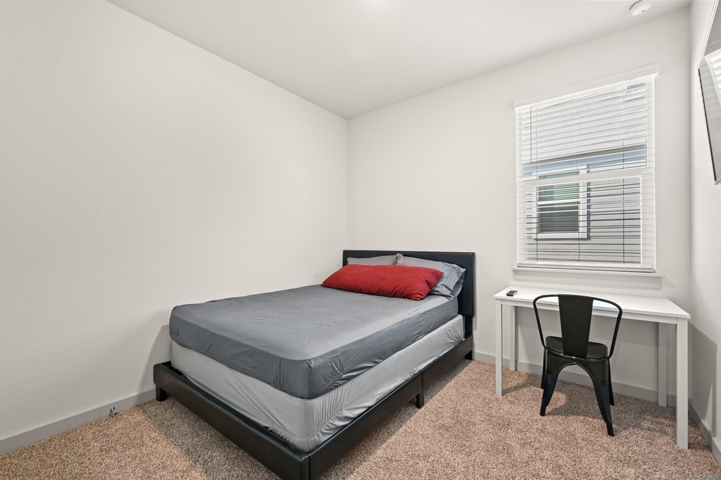526 Millbrook Blvd - Photo 21