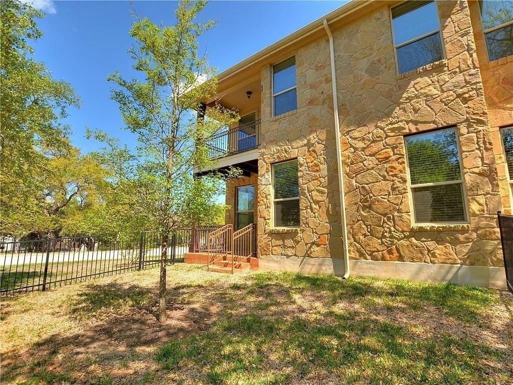9512 Solana Vista Loop - Photo 24