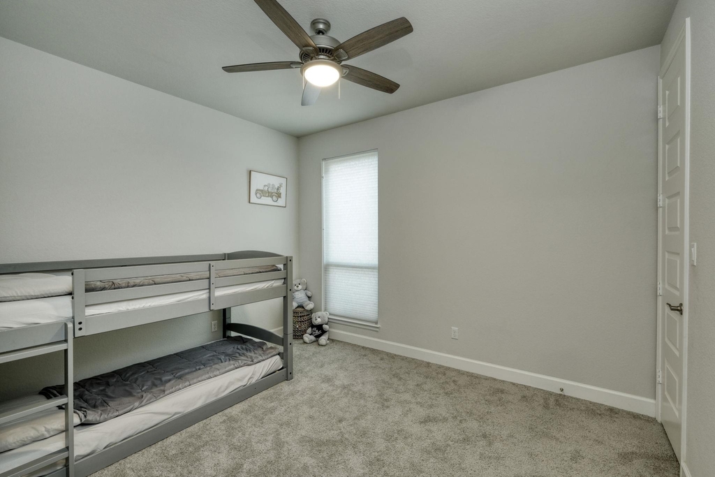 1401 Mulberry Oak Ln - Photo 18