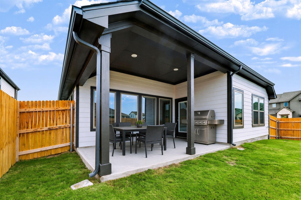 210 Melrose St - Photo 30