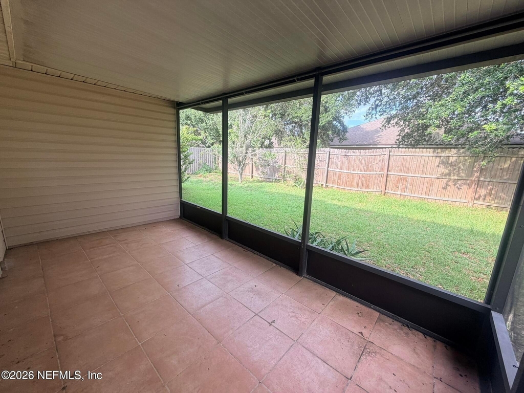 6423 Crimson Leaf Lane - Photo 14