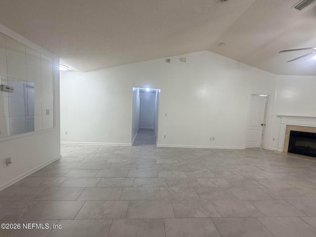 6423 Crimson Leaf Lane - Photo 4