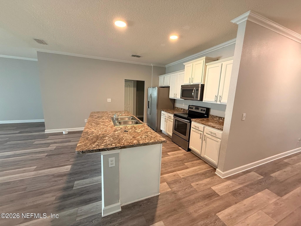 8607 Dylan Michael Drive - Photo 3