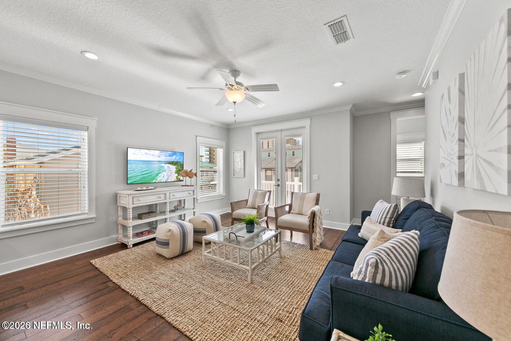 120 11th Avenue S - Photo 12