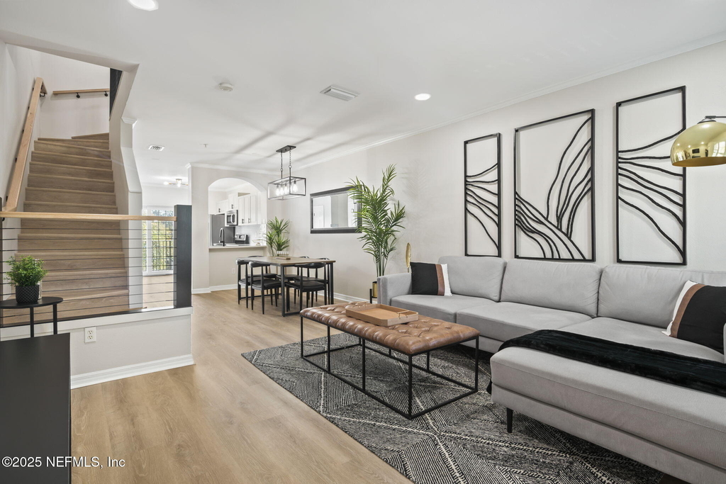 509 N Market Street - Photo 1