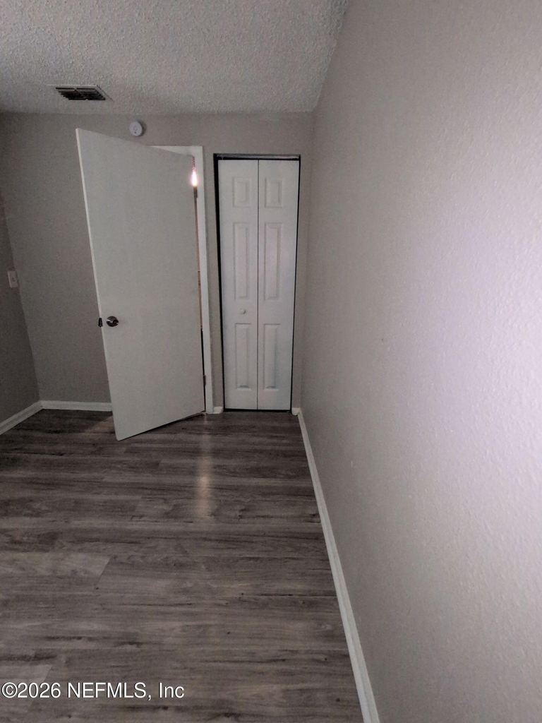 3323 Thomas Street - Photo 11