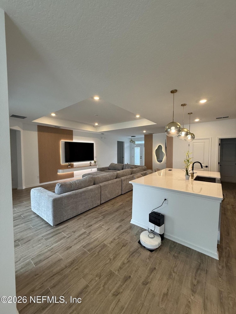 2105 Featheredge Way - Photo 3