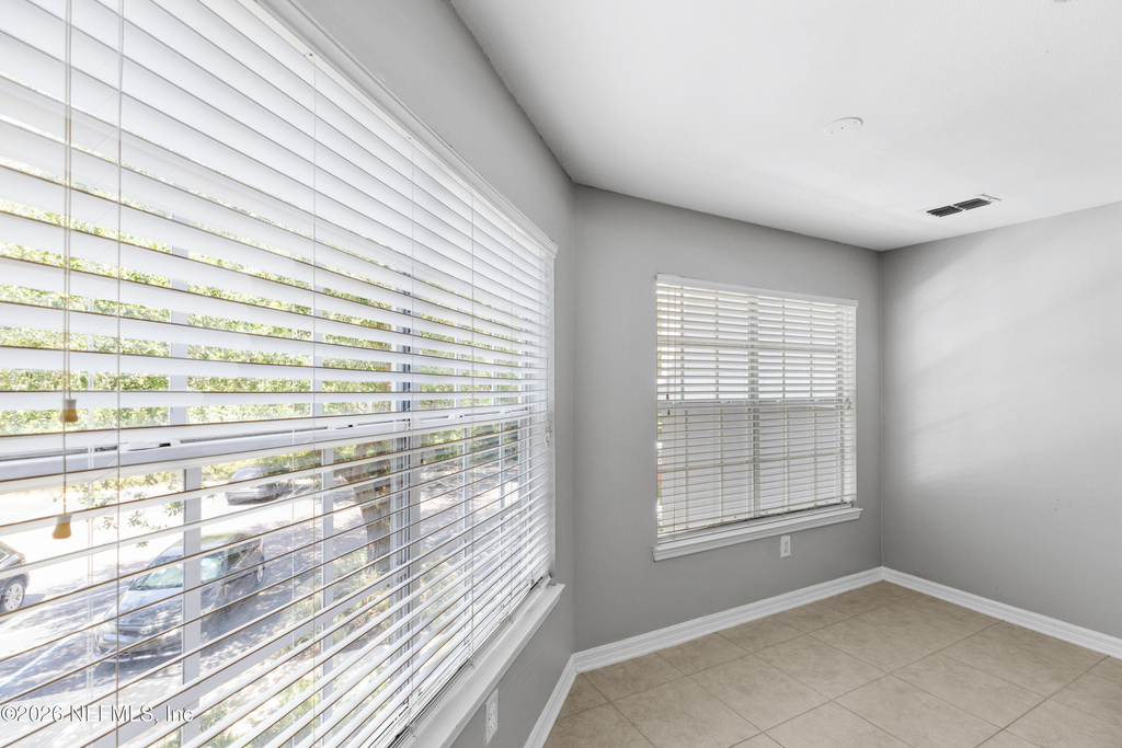 3591 Kernan Boulevard S - Photo 15