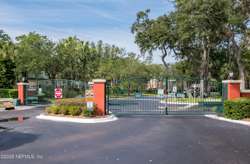 211 Colima Court - Photo 40