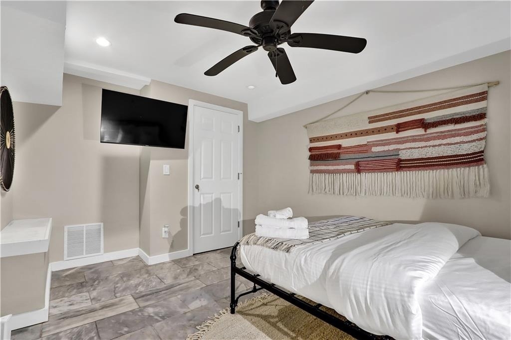 3352 Mathieson Drive Ne - Photo 13