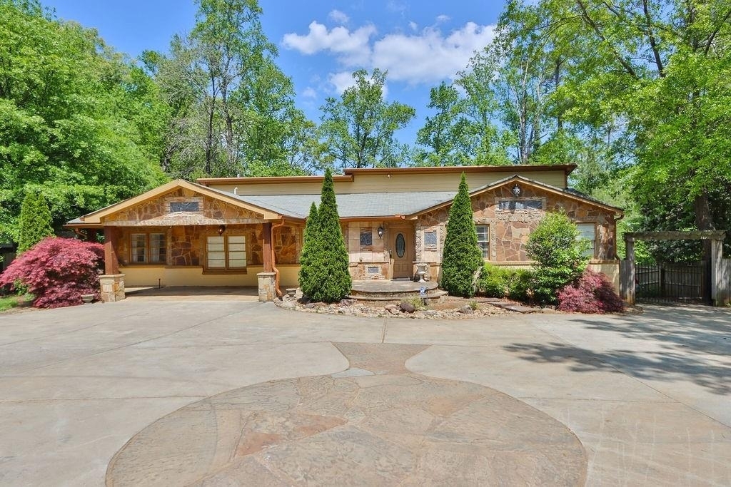 4081 Ashford Dunwoody Road Ne - Photo 45