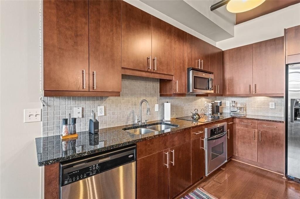 1261 Caroline Street Ne - Photo 1