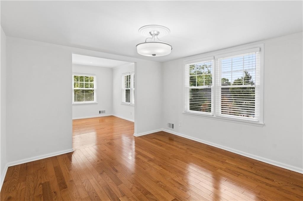 800 Glenairy Drive - Photo 10