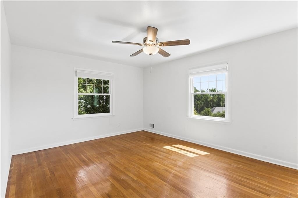 800 Glenairy Drive - Photo 19