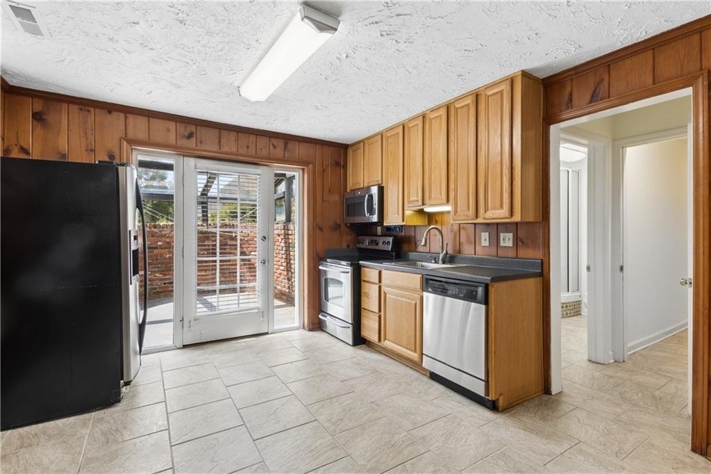 800 Glenairy Drive - Photo 22