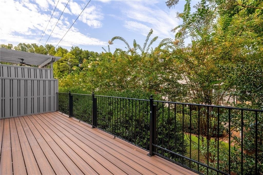 5468 Wentworth Street - Photo 10