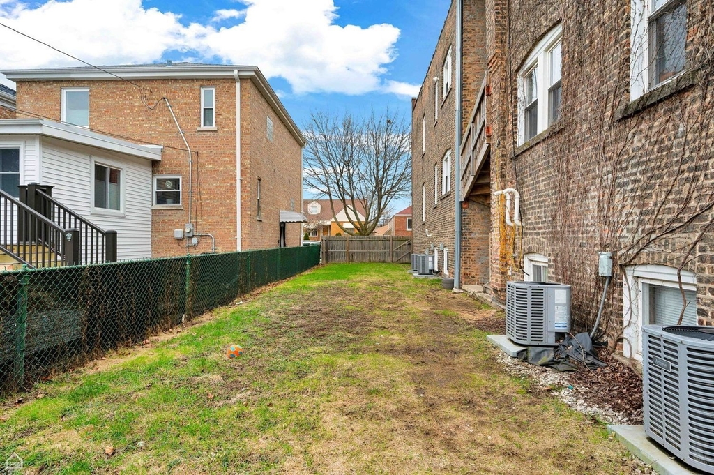 1648 East Avenue - Photo 15
