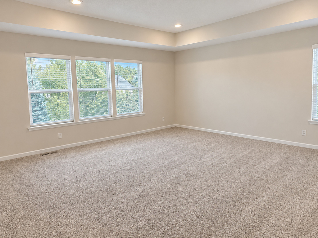 643 Seneca Street - Photo 18