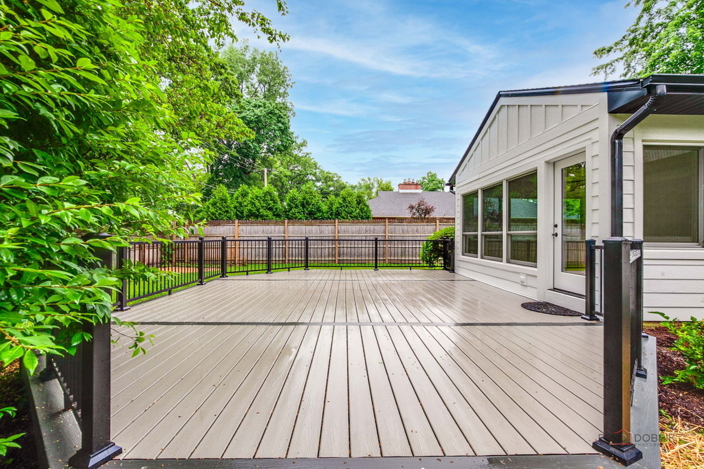 535 N Waukegan Road - Photo 46