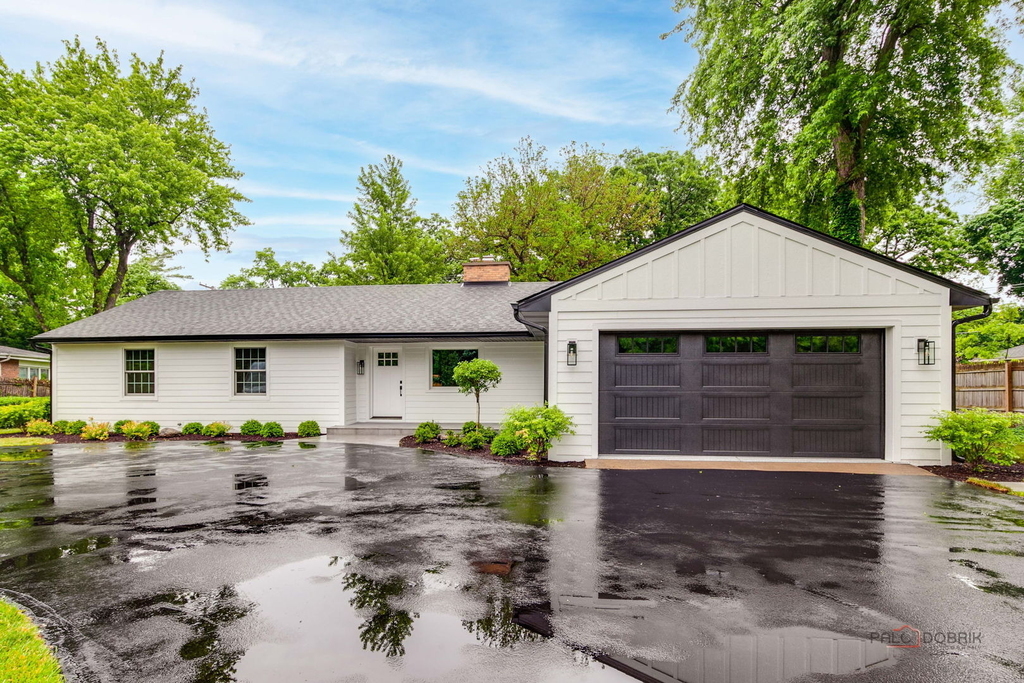 535 N Waukegan Road - Photo 1