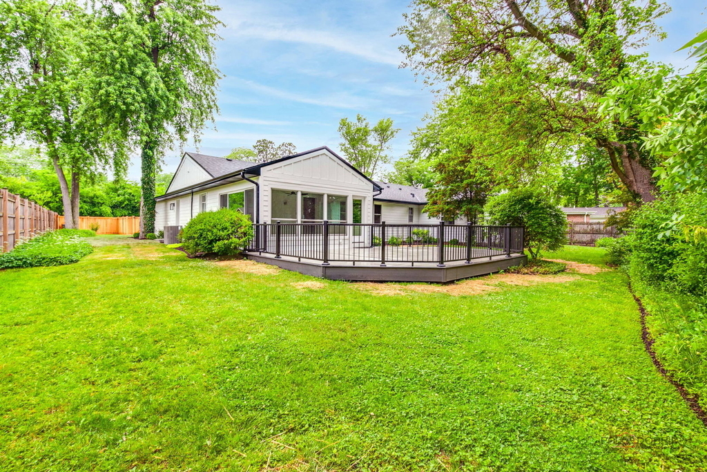 535 N Waukegan Road - Photo 43