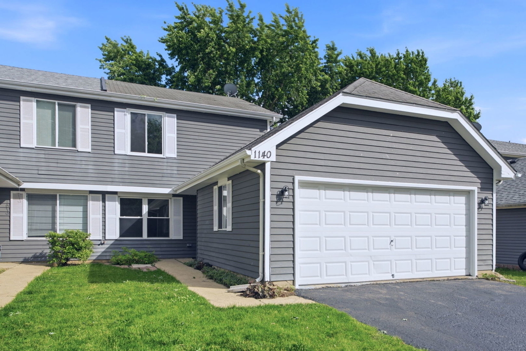 1140 Brunswick Lane - Photo 0