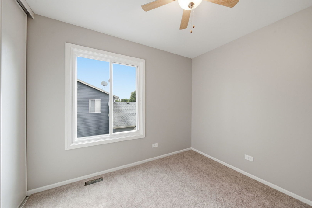 1140 Brunswick Lane - Photo 11